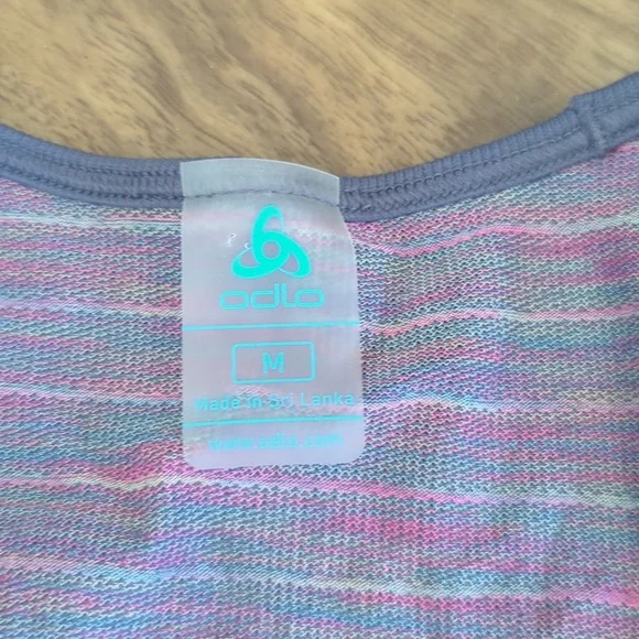 ODLO Ceramicool Tank - Picture 4 of 7